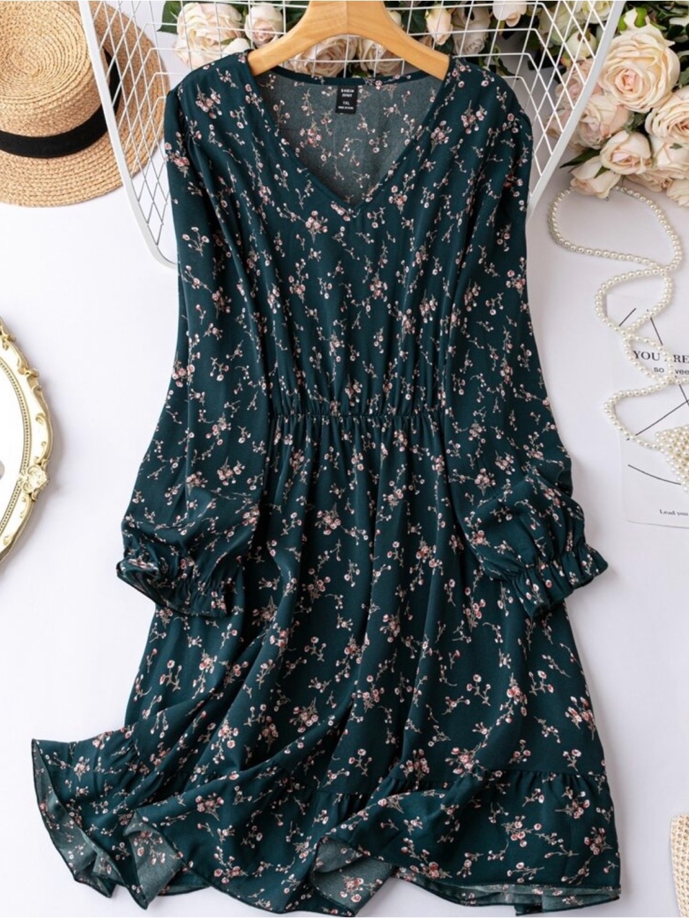 SHEIN Plus Ditsy Floral A-Line Boho Long Sleeve Dress